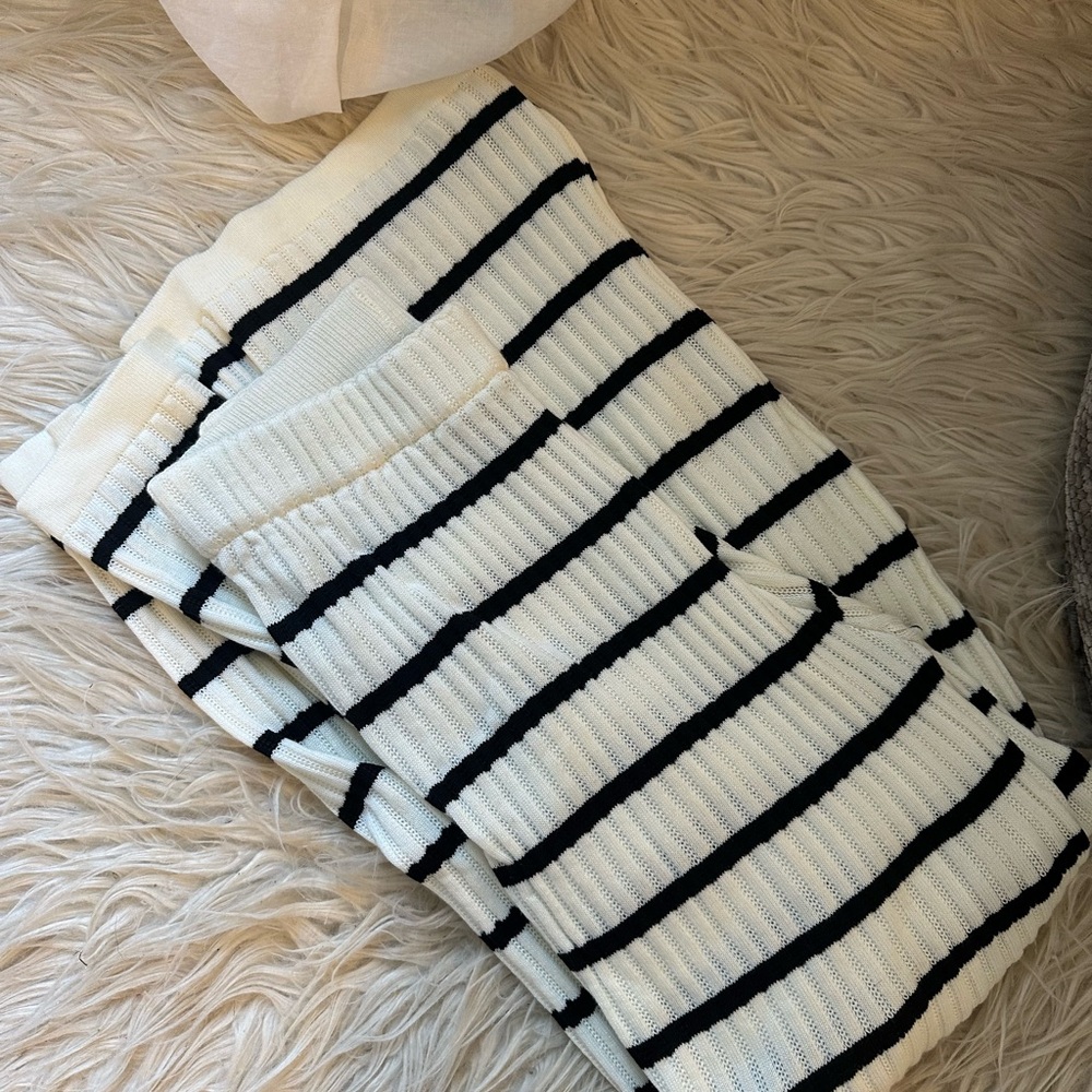 wicked cute wide leg stripe pants